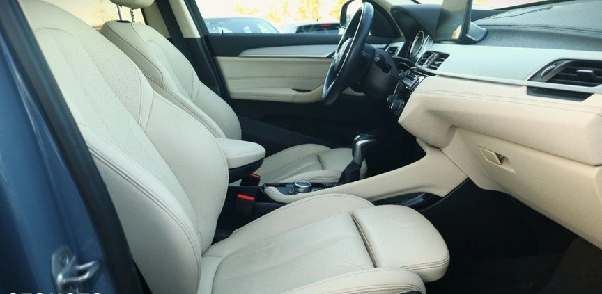 BMW X1 cena 145900 przebieg: 28000, rok produkcji 2021 z Słupca małe 667